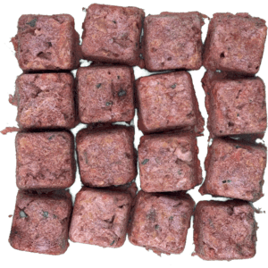 Photo of the Mannara Cubes, freeze dried barf for dogs.